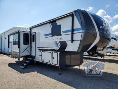 Local RV dealership expands inventory