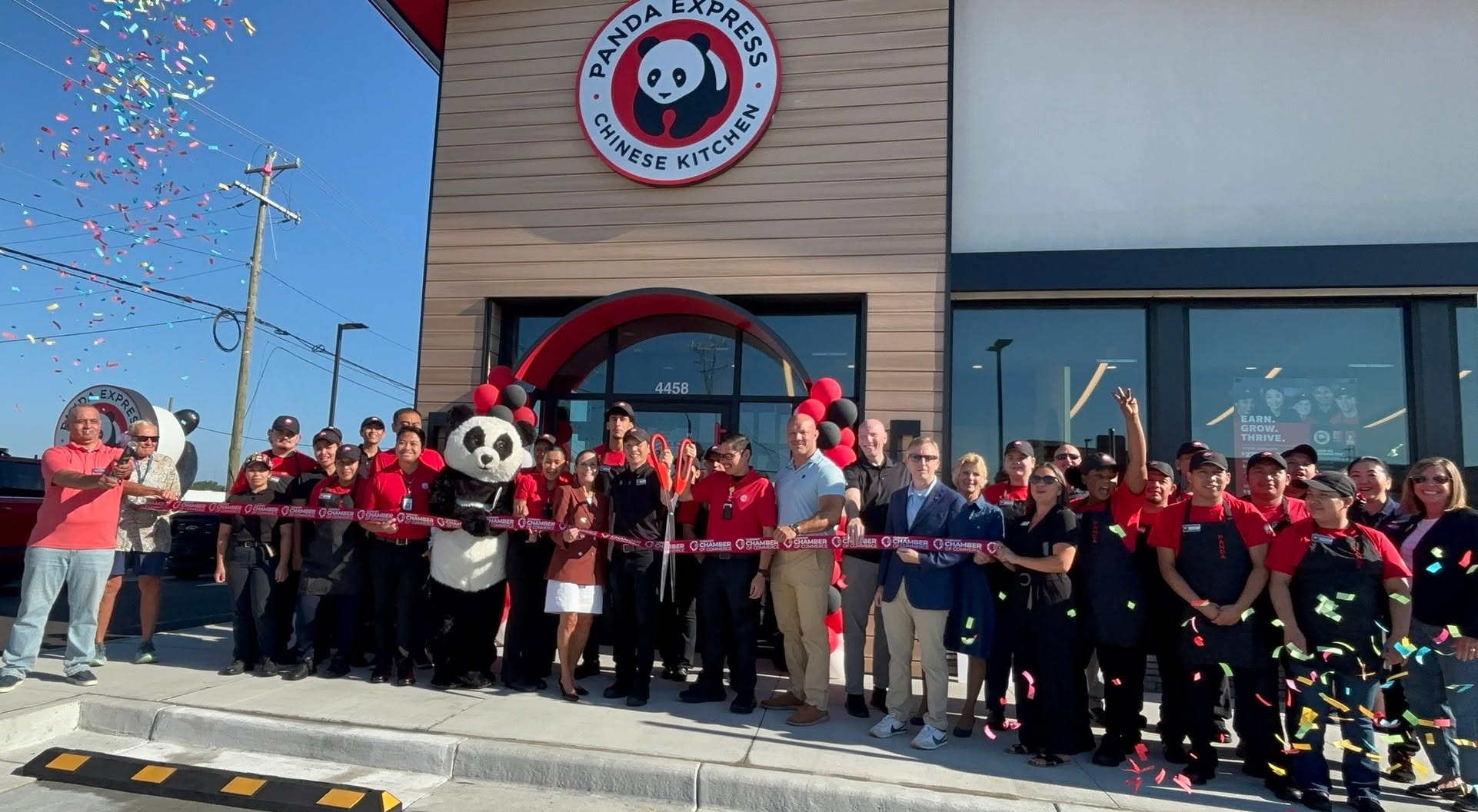 Clermont Chamber of Commerce holds ribbon cutting for Panda Express
